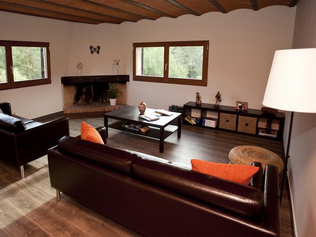 Mas Pinoses Guest House Les Llosses Bagian luar foto